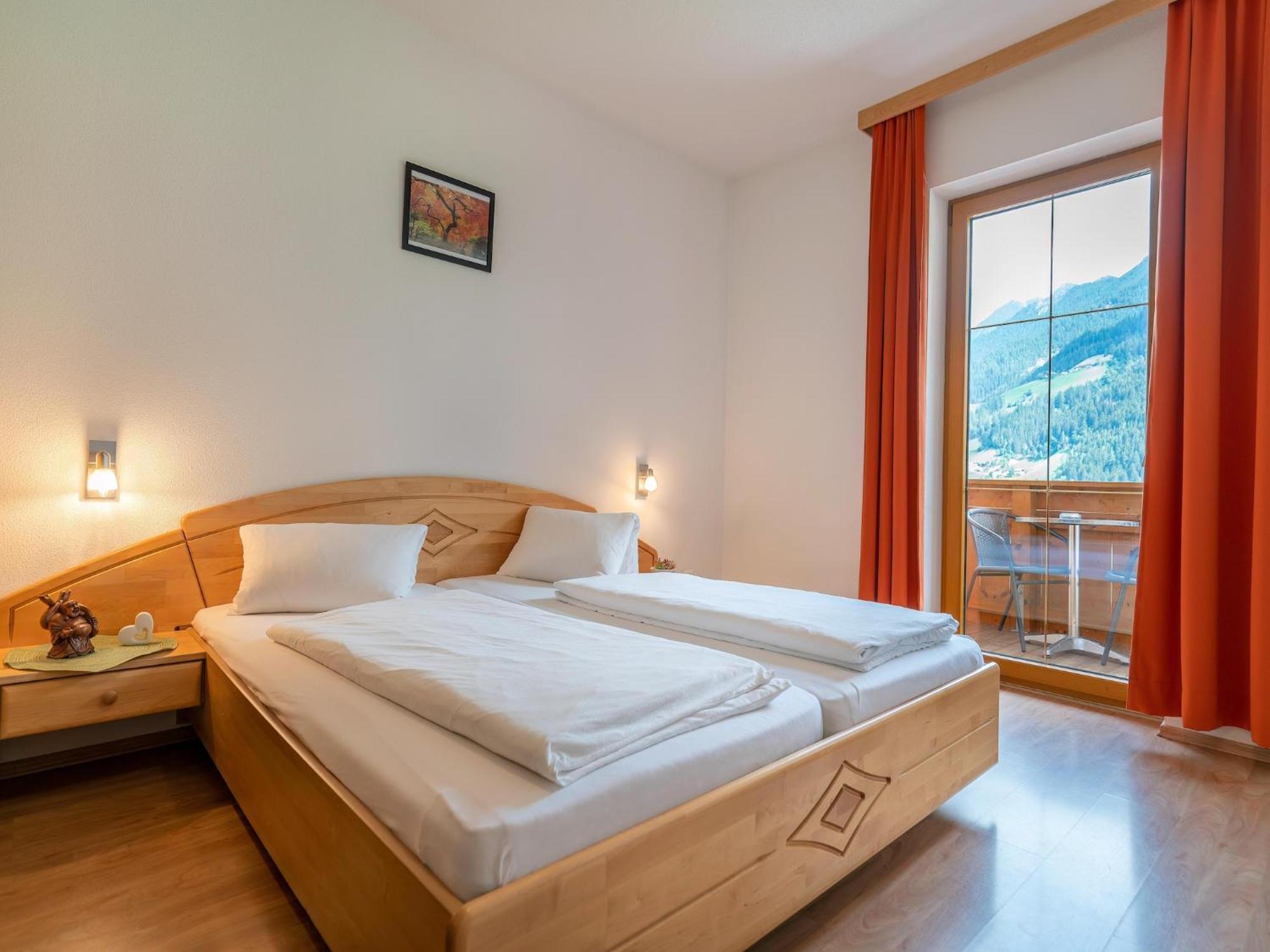 Plush Apartment With Mountain Views Neustift im Stubaital Ngoại thất bức ảnh